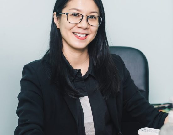 马来西亚吉隆坡中医师 Dr Michelle Pon 潘嬿伊医生