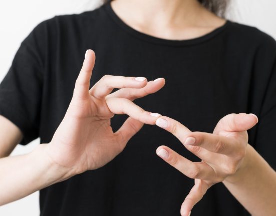 中医 弹响指