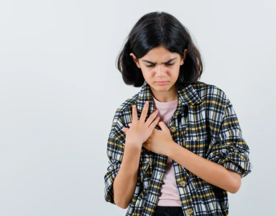 female-breast-discomfort-1296x700